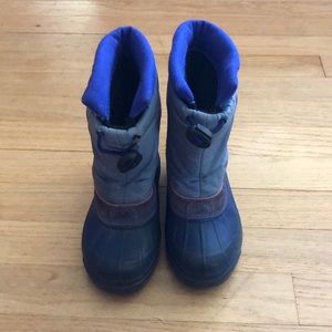 Girls winter boots